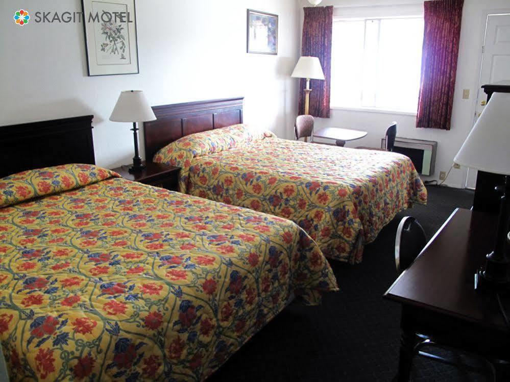 Skagit Motel Sedro Woolley Bagian luar foto